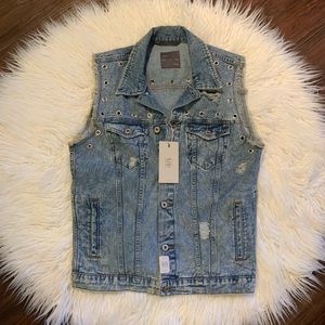 ZARA MENS JEAN VEST